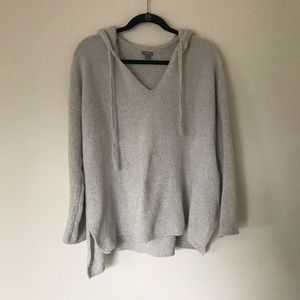 Aerie White/Light Grey Sweatshirt Pullover